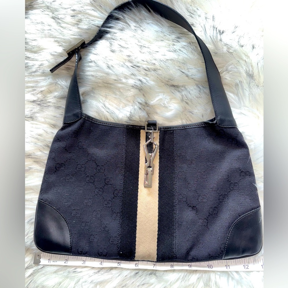 GUCCI VINTAGE JACKIE small hobo black with beige stripe purse